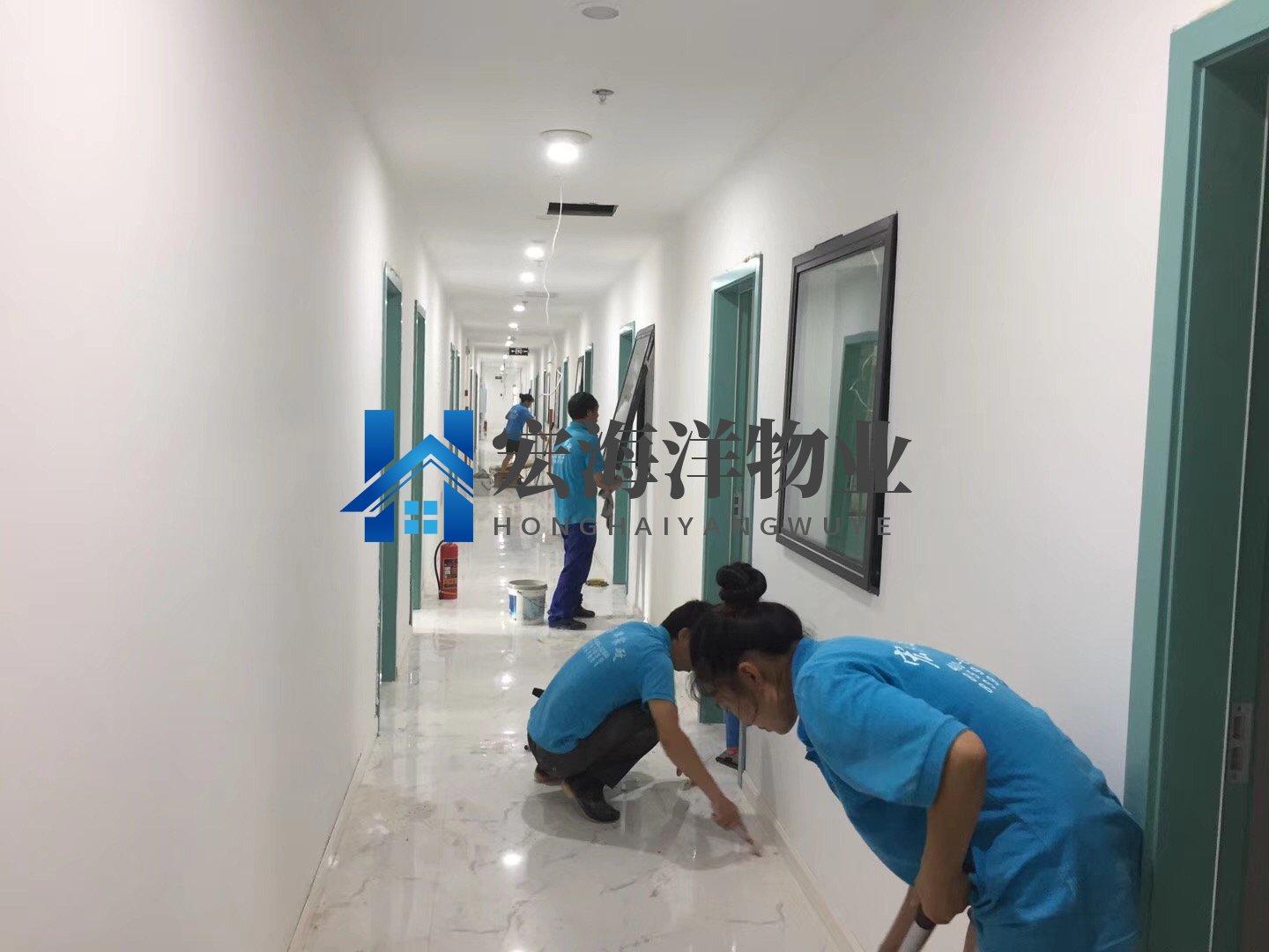 ?成都開(kāi)荒保潔分享冰箱除異味技巧